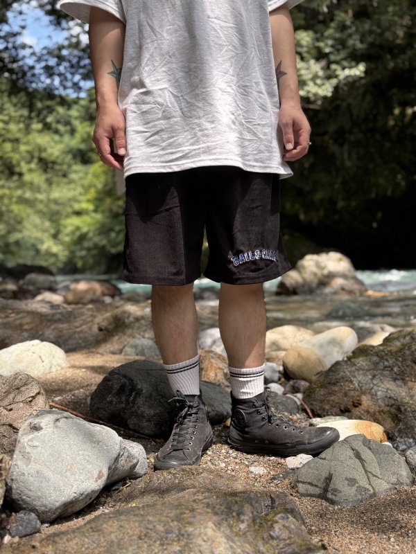 画像3: 送料無料 FUCKIN' MELLOW CLOTHING / "Hula Logo" designed by LOWHIDE コーデュロイ イージーショーツ ブラック (3)