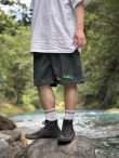 画像5: 送料無料 FUCKIN' MELLOW CLOTHING / "Hula Logo" designed by LOWHIDE コーデュロイ イージーショーツ ダークグリーン (5)
