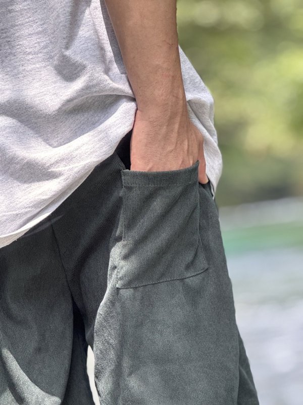 画像9: 送料無料 FUCKIN' MELLOW CLOTHING / "Hula Logo" designed by LOWHIDE コーデュロイ イージーショーツ ダークグリーン (9)