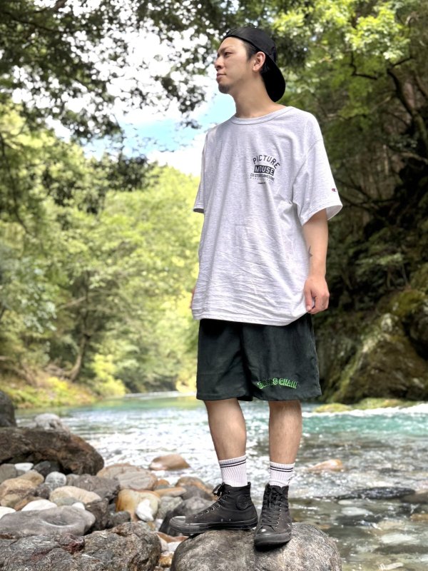 画像2: 送料無料 FUCKIN' MELLOW CLOTHING / "Hula Logo" designed by LOWHIDE コーデュロイ イージーショーツ ダークグリーン (2)