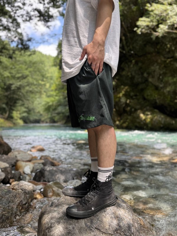 画像6: 送料無料 FUCKIN' MELLOW CLOTHING / "Hula Logo" designed by LOWHIDE コーデュロイ イージーショーツ ダークグリーン (6)