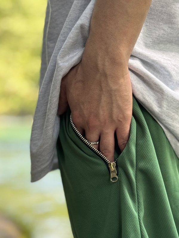 画像7: 送料無料 FUCKIN' MELLOW CLOTHING / Long Beach Posse artwork by PICTURE MOUSE バスケショーツ グリーン (7)