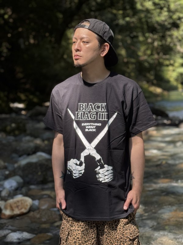 画像2: BLACK FLAG / Everything Went Black Tシャツ ブラック  SST Records Official (2)
