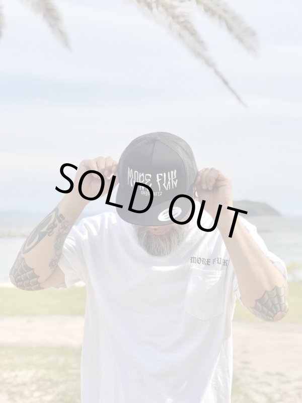 画像2: 送料無料 残り2枚で終了 MORE FUCK / MORE FUK メッシュスナップバックキャップ ブラック (2)