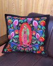 画像3: 送料無料 ESTRELLA STANDARD / GUATEMALA  ALL刺繍 グアダルーペ カラーリリー クッションカバー&ヌードクッションセット ブラック (3)