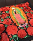 画像5: 送料無料 ESTRELLA STANDARD / GUATEMALA  ALL刺繍 グアダルーペ 薔薇 クッションカバー&ヌードクッションセット ブラック (5)