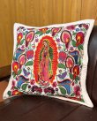 画像1: 送料無料 ESTRELLA STANDARD / GUATEMALA  ALL刺繍 グアダルーペ カラーリリー クッションカバー&ヌードクッションセット ホワイト (1)