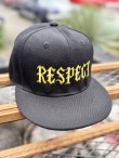 画像1: FUCKIN' MELLOW / RESPECT Artwork by WACKY  スナップバックキャップ ブラック/ゴールド (1)