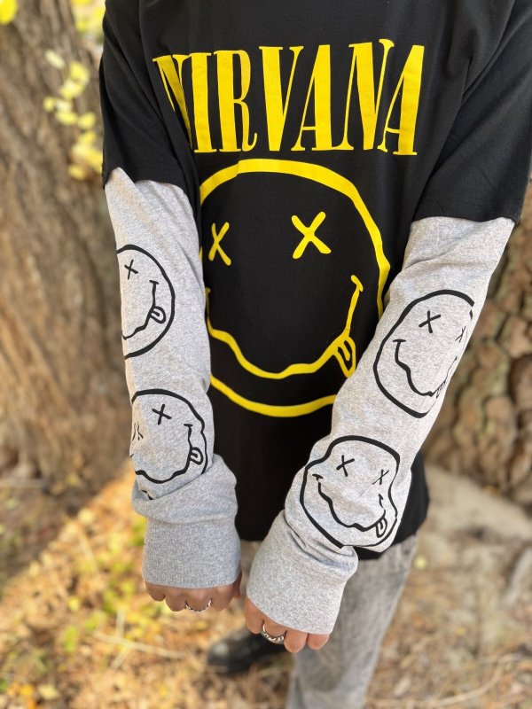 画像6: 送料無料 NIRVANA / Yellow Happy Face 長袖Tシャツ BLACK/GREY (6)