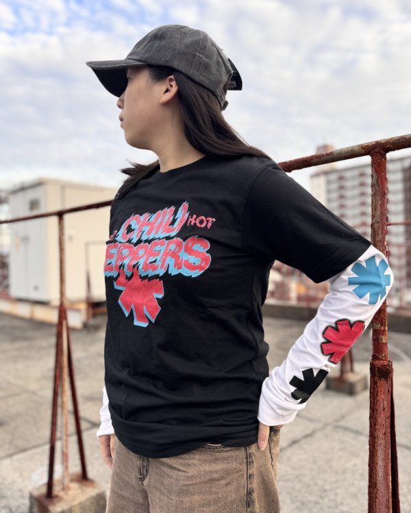 RED HOT CHILI PEPPERS / Shock Logo 長袖Tシャツ BLACK / WHITE