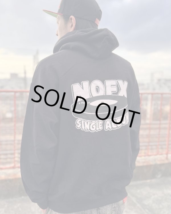 画像1: Mサイズラスト1枚 送料無料 NOFX / Single Album Logo プルオーバーパーカー (1)