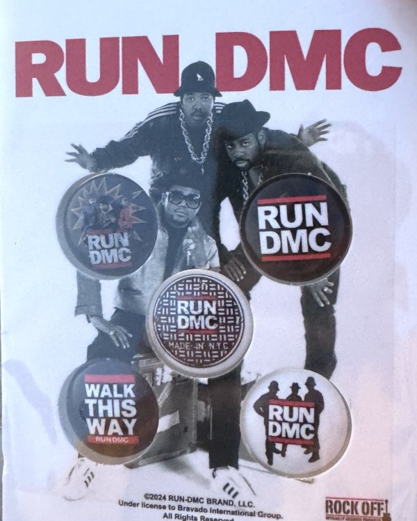 画像2: RUN DMC / Walk This Way ピンバッジセット 5個入り (2)