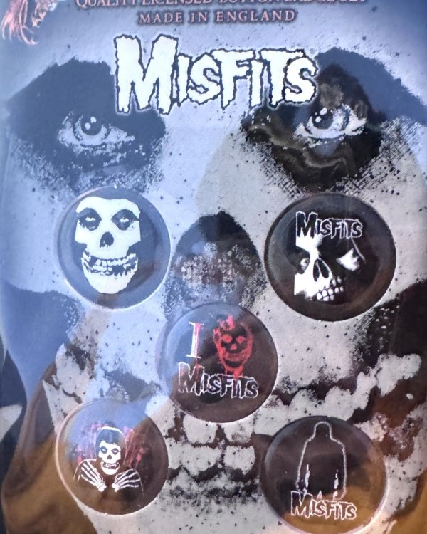 画像2: MISFITS / Skull ピンバッジセット 5個入り (2)