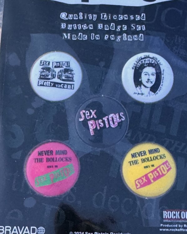 画像2: SEX PISTOLS / Never Mind ピンバッジセット 5個入り (2)