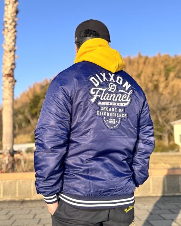 画像1: 送料無料 DIXXON FLANNEL CO / PASTIME 中綿ナイロン スタジアムジャケット BLUE (1)