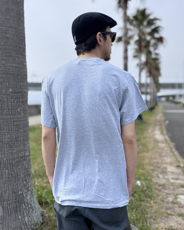 画像6: 送料無料 FAT WRECK CHORDS / Fat Wreck Holiday Tシャツ (6)