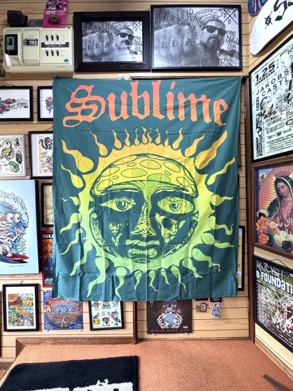 画像1: 送料無料 25枚限定入荷 SUBLIME / Sublime Sun タペストリー ティール (1)