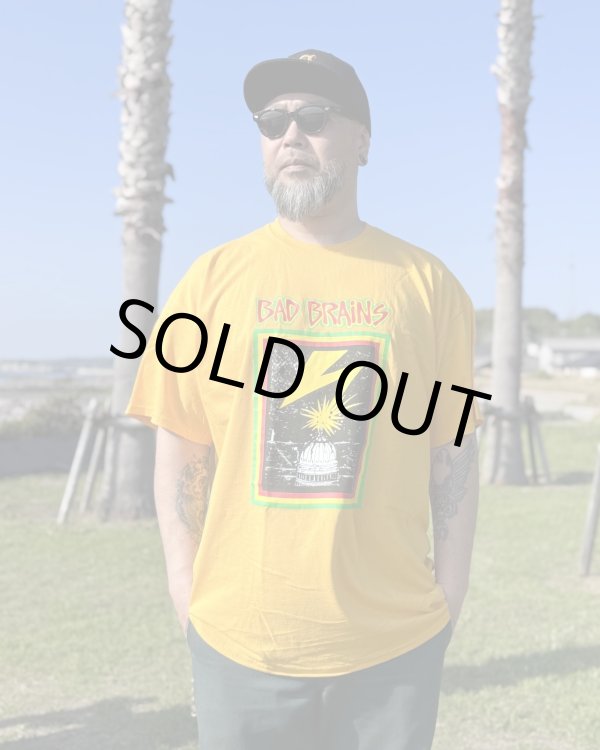 画像1: 送料無料 2XL1枚のみの入荷 BAD BRAINS / Capitol Strike Tシャツ ゴールド (1)
