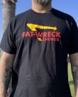 画像2: 送料無料 XLラスト2枚で終了 FAT WRECK CHORDS / FAT-N-OUT Tシャツ (2)