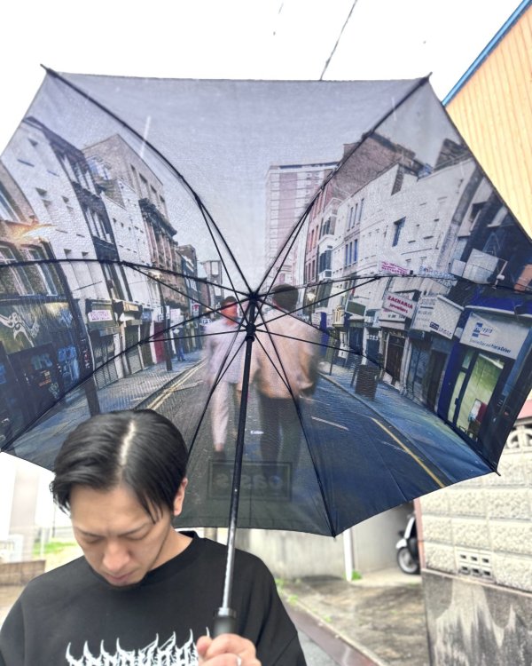 画像1: 送料無料 結成35周年 ツアー会場限定 OASIS  / (What's the Story)Morning Glory? アンブレラ (1)