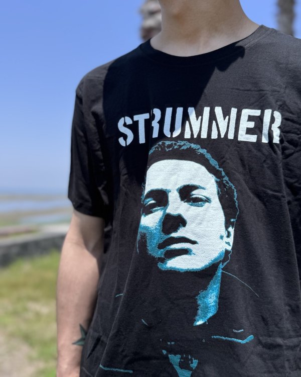 画像1: JOE STRUMMER / Iconic Tシャツ ブラック (1)