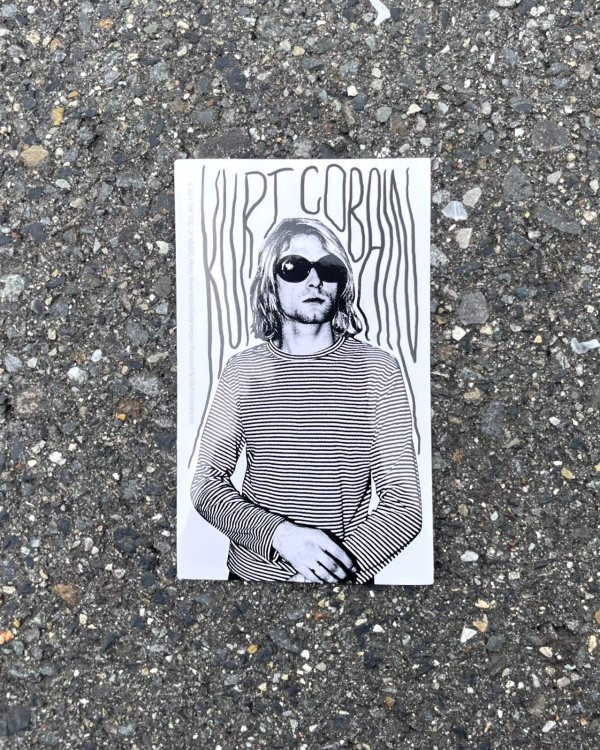 画像2: KURT COBAIN / Photo ステッカー (Copyright 2014) (2)