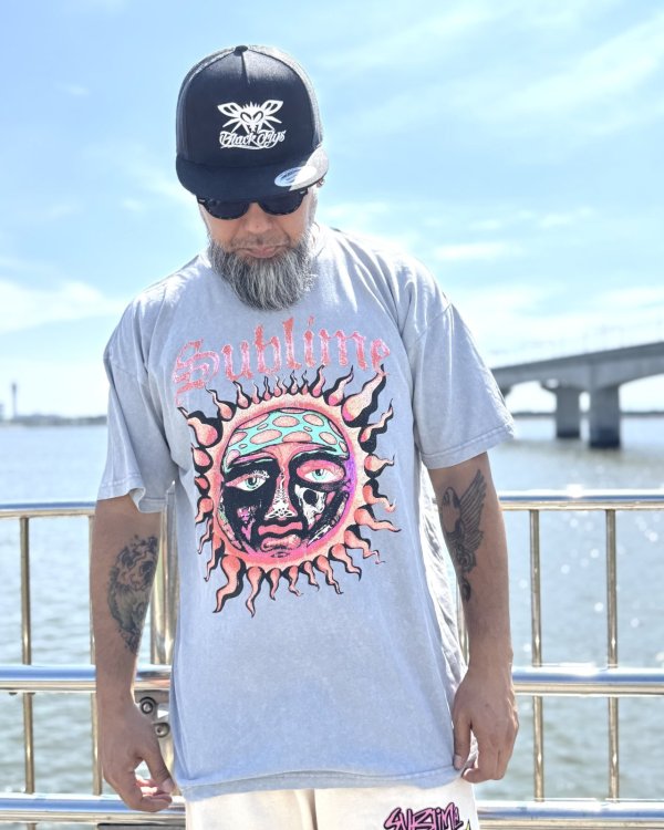 画像2: カリフォルニア買付アイテム 送料無料 SUBLIME / Sun Logo Tシャツ ウォッシュグレー (2)