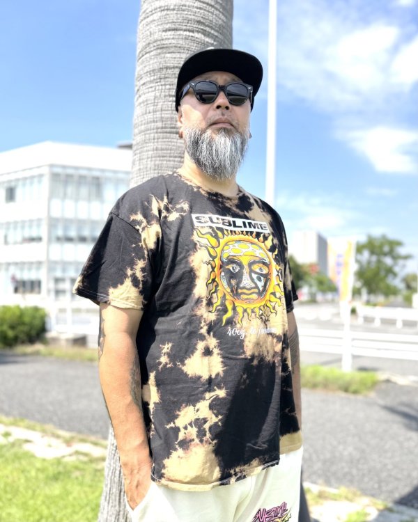 画像3: カリフォルニア買付アイテム 送料無料 SUBLIME / 40 Oz. To Freedom Sun ブリーチダイTシャツ ブラック (3)