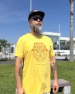 画像3: オーピーさん直買付アイテム 送料無料 DGWD / MAIZE MAN FACE 半袖Tシャツ マスタード artwork by ILLSYNAPSE (3)