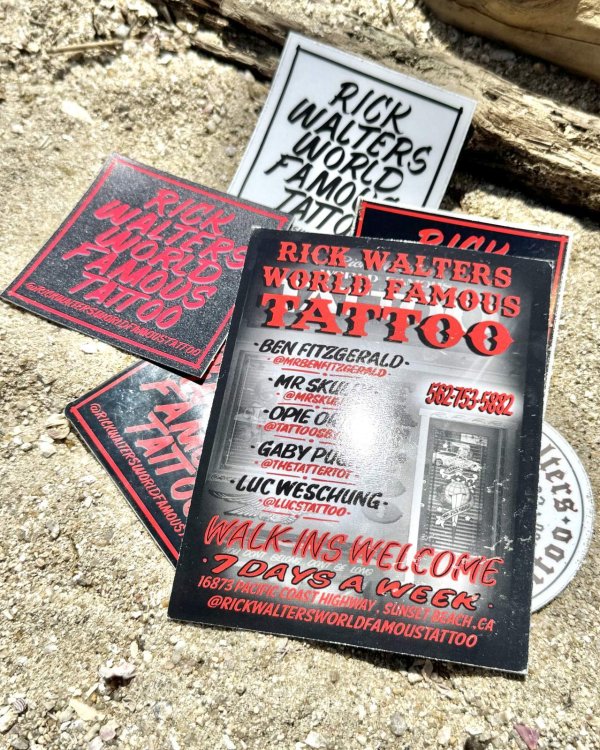 画像1: オーピーさん直買付アイテム 5セット限定 Rick Walters' World Famous Tattoo / ステッカー5枚＆ポストカードセット (1)