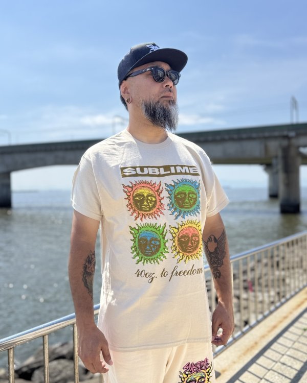 画像3: カリフォルニア買付アイテム 送料無料 SUBLIME / 40 oz. to Freedom Colorblock Tシャツ サンド (3)