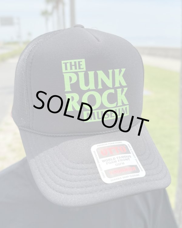 画像1: ファット・マイクさん直買い付けアイテム 送料無料 THE PUNK ROCK MUSEUM / Block Logo メッシュキャップ ブラック (1)