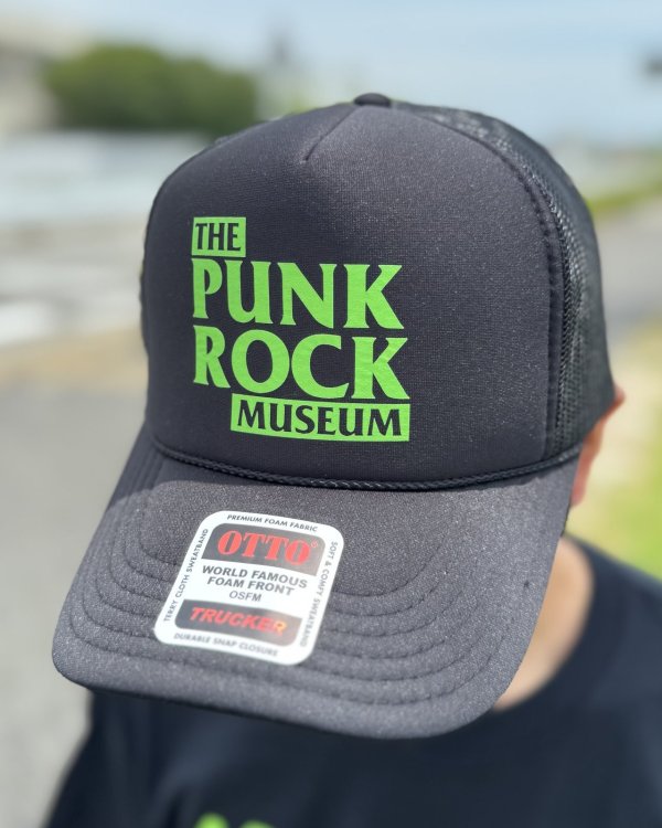 画像4: ファット・マイクさん直買い付けアイテム 送料無料 THE PUNK ROCK MUSEUM / Block Logo メッシュキャップ ブラック (4)