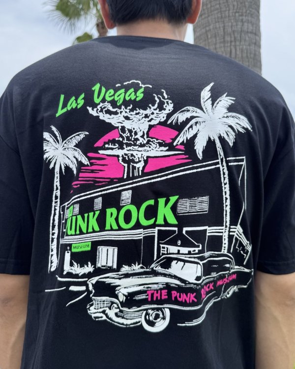 画像3: ファット・マイクさん直買い付けアイテム 送料無料 THE PUNK ROCK MUSEUM / Bomb Tシャツ ブラック (3)