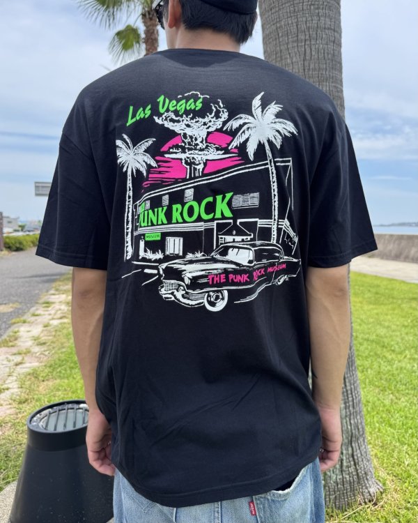 画像7: ファット・マイクさん直買い付けアイテム 送料無料 THE PUNK ROCK MUSEUM / Bomb Tシャツ ブラック (7)
