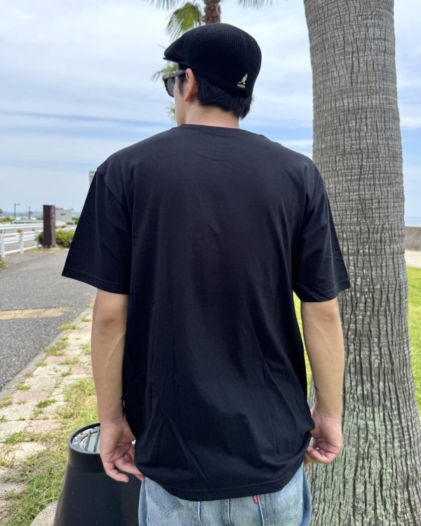 画像6: ファット・マイクさん直買い付けアイテム 送料無料 THE PUNK ROCK MUSEUM / Vintage Vicky Tシャツ ブラック (6)