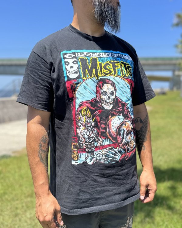 画像4: カリフォルニア買付アイテム 送料無料 L,XLサイズのみ MISFITS / Comic Cover Tシャツ ブラック (4)