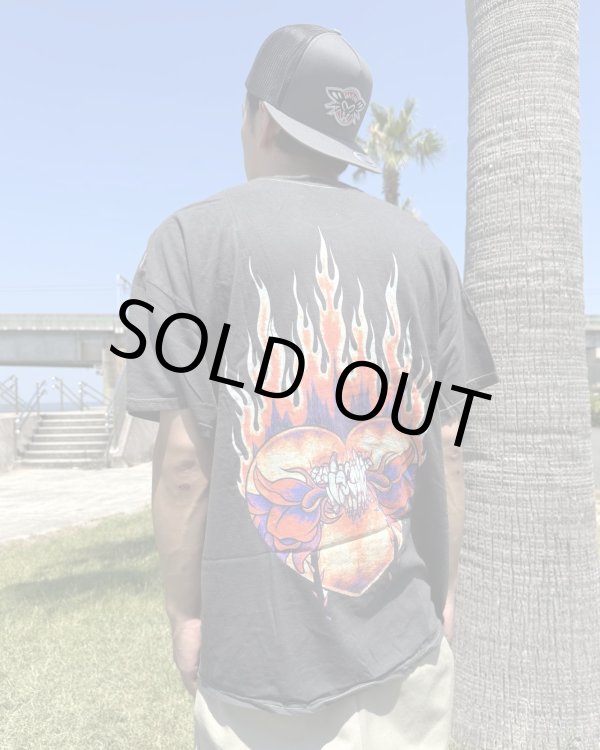 画像5: カリフォルニア買付アイテム 送料無料 Lサイズラスト1枚で終了 METALLICA / Flaming Flower Skull Tシャツ ブラック Artwork by PUSHEAD (5)