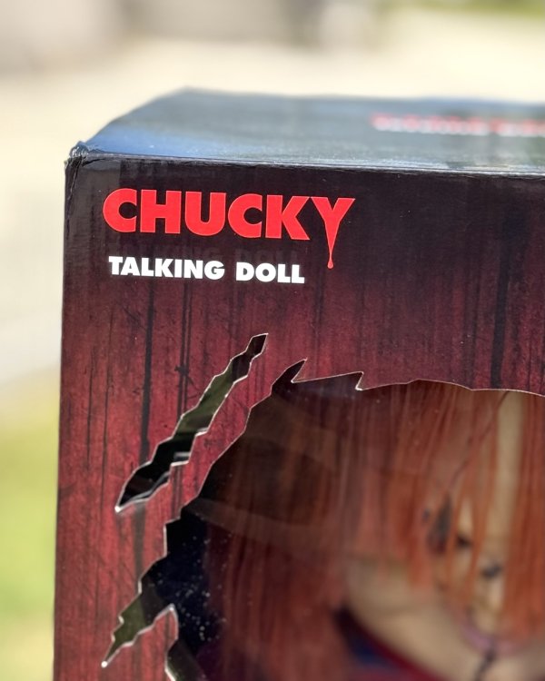 画像8: カリフォルニア買付アイテム 送料無料 1体限定入荷 Spirit Halloween / CHUCKY Talking Doll (8)