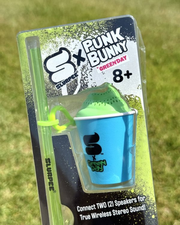 画像3: カリフォルニア買付アイテム 限定品 Slurpee x Punk Bunny(Green Day) / Mini Bluetooth Speaker (3)