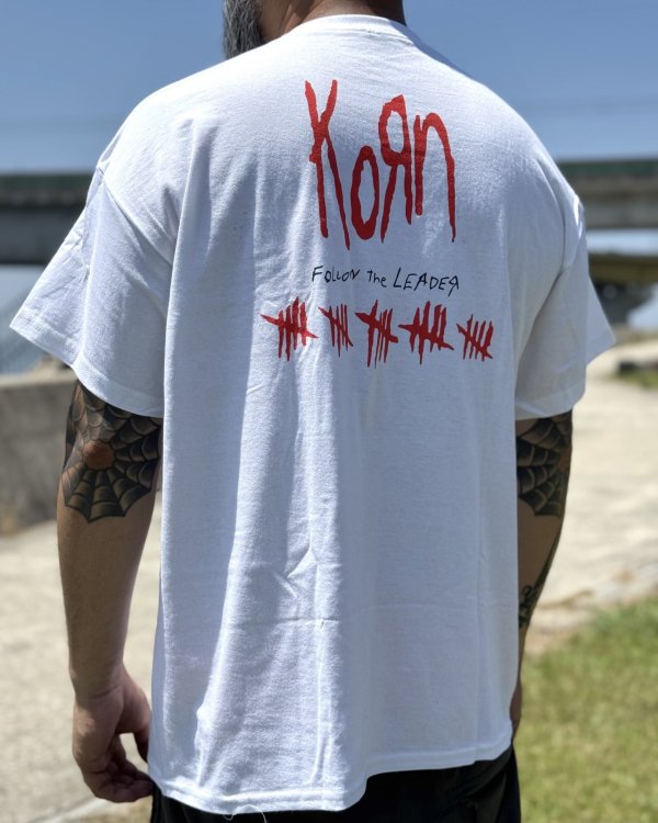 画像6: カリフォルニア買付アイテム 送料無料 XL、2XLサイズのみ KORN / Hopscotch Tシャツ ホワイト (6)