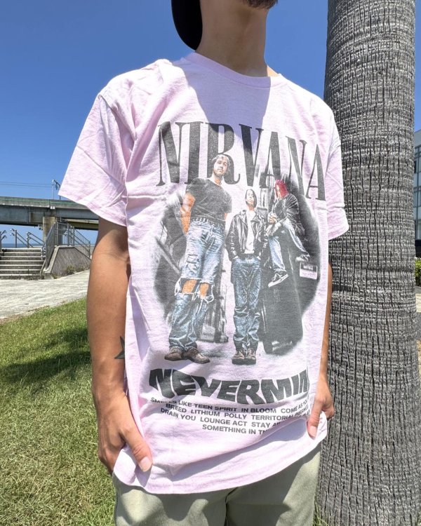 画像4: カリフォルニア買付アイテム 送料無料 NIRVANA / Something in the Way Tシャツ ライトピンク (4)