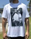 画像1: カリフォルニア買付アイテム 送料無料 プレミアムアイテム XLサイズ1枚限定 SUBLIME x SMKFLWR / Bradley Jakob Tシャツ ホワイト (1)