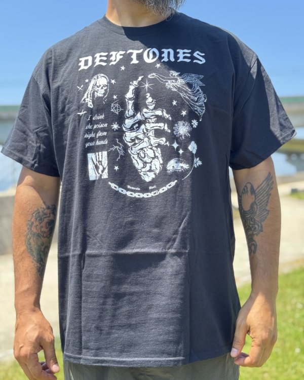 画像1: カリフォルニア買付アイテム 送料無料 DEFTONES / Poison Tシャツ ブラック (1)