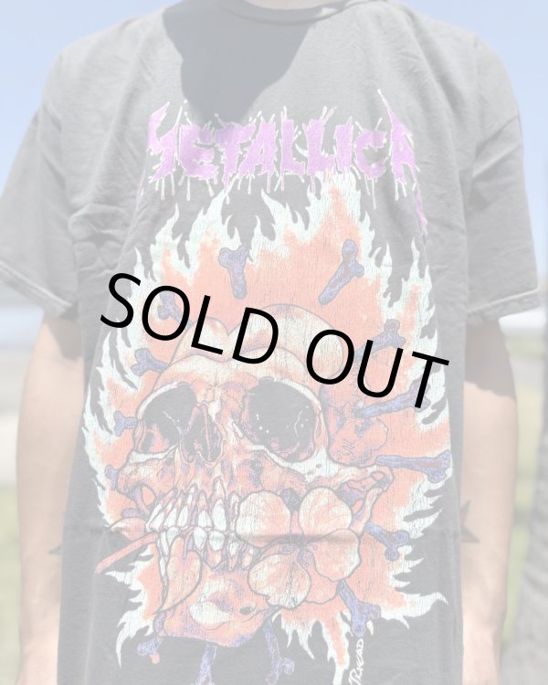 画像4: カリフォルニア買付アイテム 送料無料 Lサイズラスト1枚で終了 METALLICA / Flaming Flower Skull Tシャツ ブラック Artwork by PUSHEAD (4)