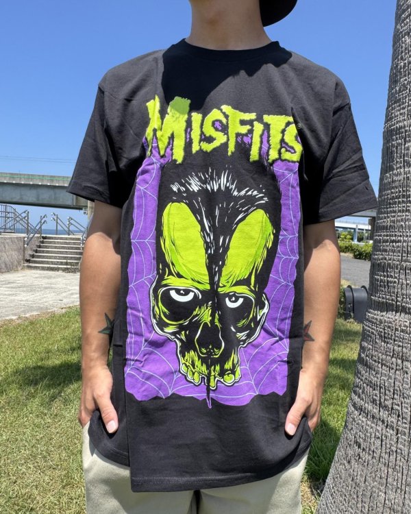 画像1: カリフォルニア買付アイテム 送料無料 MISFITS / Devilock Tシャツ ブラック (1)