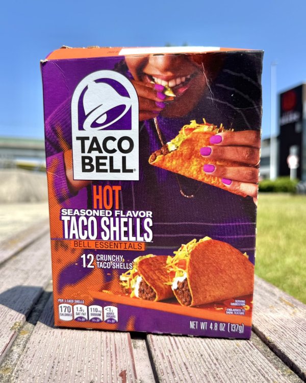 画像1: カリフォルニア買付アイテム TACO BELL / HOT Seasoned Flavor TACO SHELLS  (1)