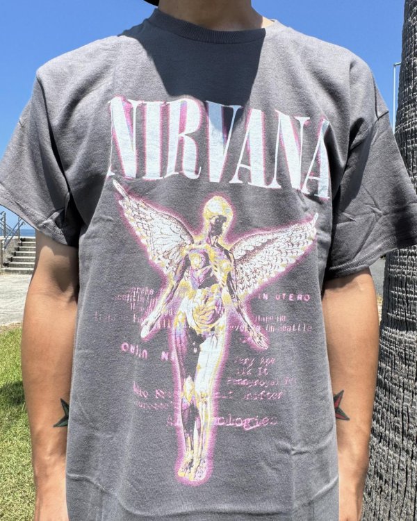 画像2: カリフォルニア買付アイテム 送料無料 NIRVANA / Neon In Utero Tシャツ チャコール (2)