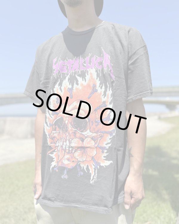 画像10: カリフォルニア買付アイテム 送料無料 Lサイズラスト1枚で終了 METALLICA / Flaming Flower Skull Tシャツ ブラック Artwork by PUSHEAD (10)