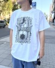 画像4: 20th Anniversary Special Item BALL&CHAIN / Fuck Fetters Artwork by TONJI THE GAROW INK 半袖 Tシャツ ホワイト (4)